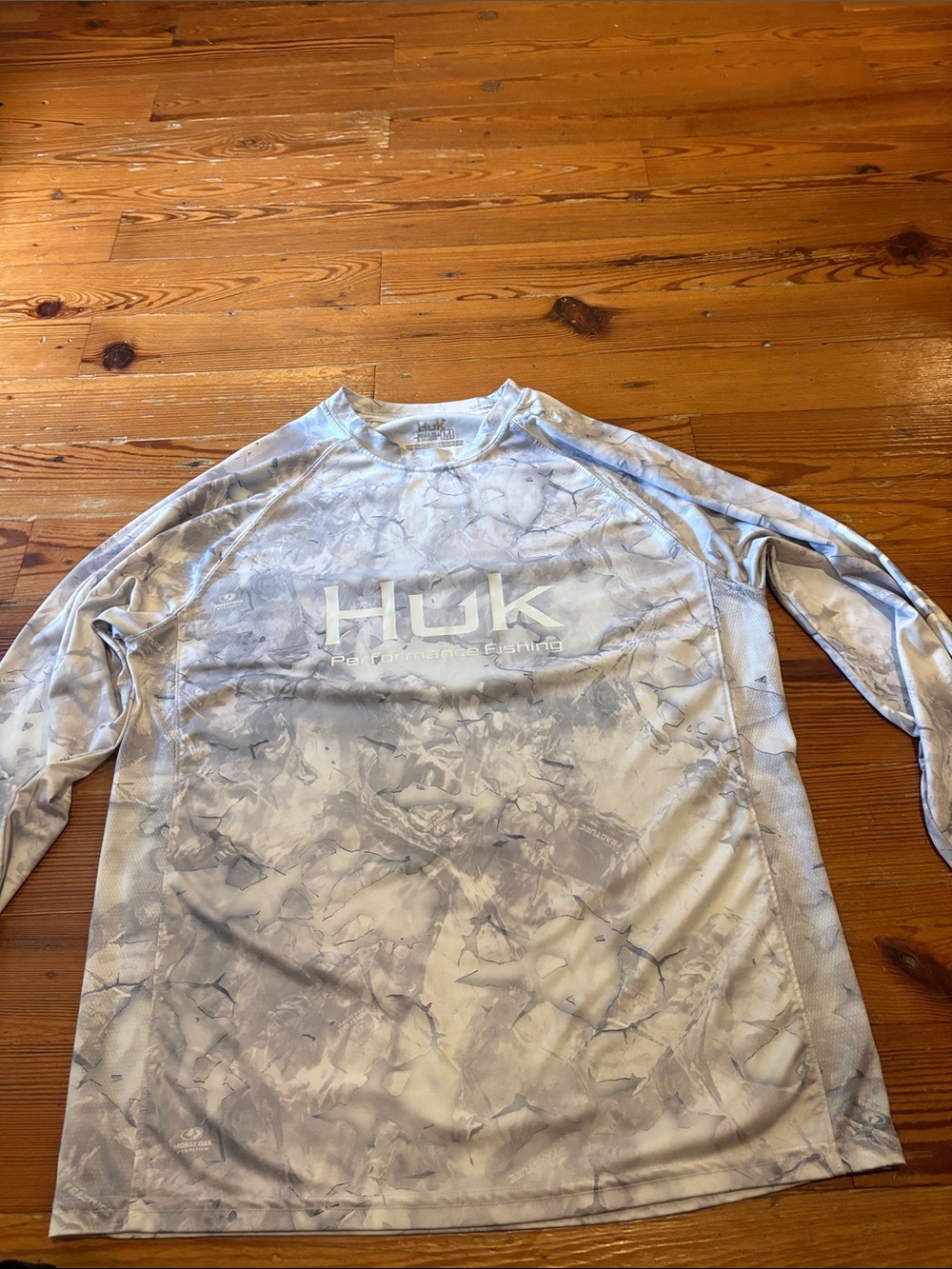 Huk Marble-Print Performance Long Sleeve Tee - Light Gray